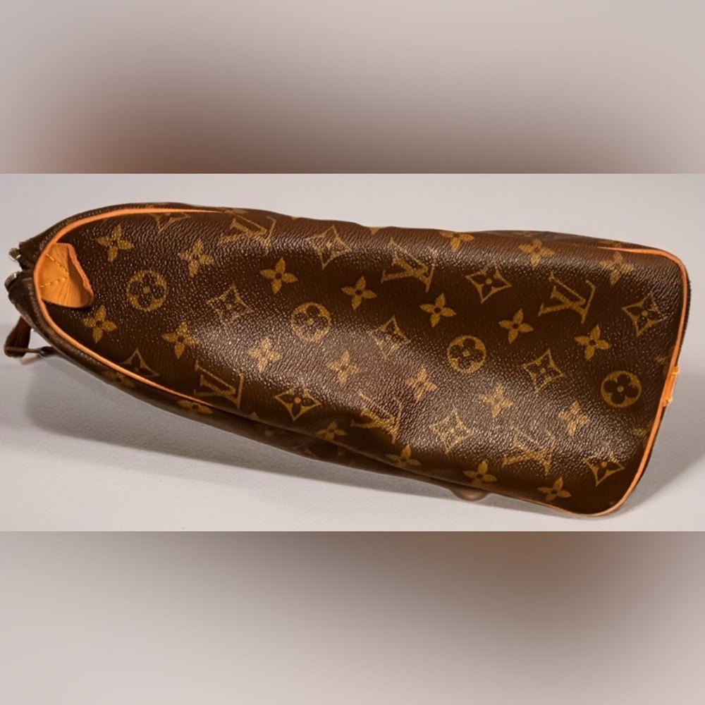 ❌ SOLD ❌ Louis Vuitton Monogram Sac Flanerie 45 Bag (Exterior Cowhide Refurb) - Picture 5 of 16